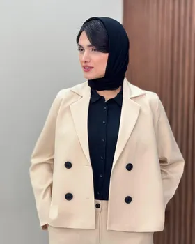 کت و شلوار کوتاه