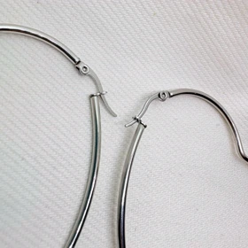 گوشواره استیل حلقه‌ای طرح «قلب بزرگ» (Heart Hoops) | 6 سانتی