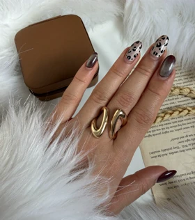 انگشتر مینیمال طرح طلا dream