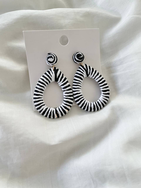 گوشواره فانتزی طرح اشک