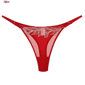 ست شورت و سوتین زنانه مدل فنردار قرمز برتا کد 5108-4032-R به همراه نگهدارنده جوراب