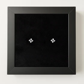 پیرسینگ نقره گوش مدل چهاربرگ نگین‌دار (جفت)