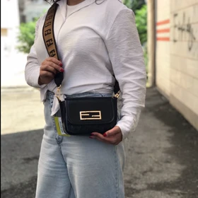 کیف زنانه فندی fendi وارداتی کد 1117