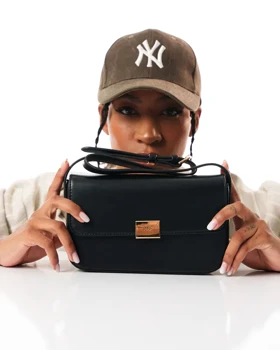 کیف دوشی مدل David JonesCM6727