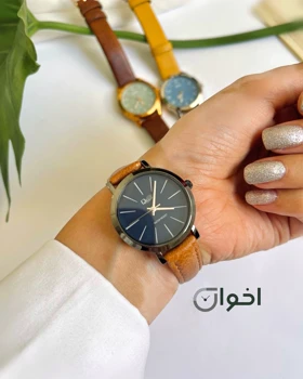 ساعت کیو اند کیو شرکتی چرمی