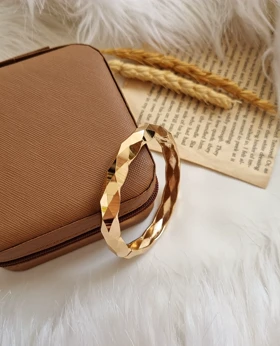 بنگل چند ضلعی ژوپینگ D47