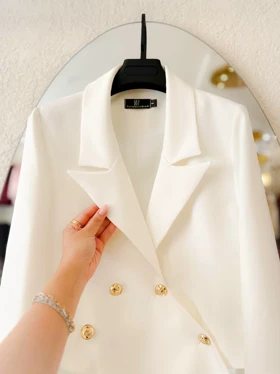 کراپ balenciaga 381