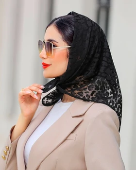 مینی اسکارف توری