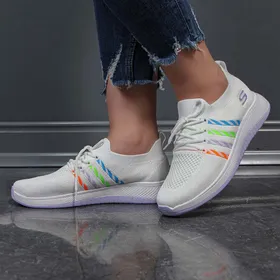 کتانی اسکیچرز زنانه skechers ورزشی رنگ سفید