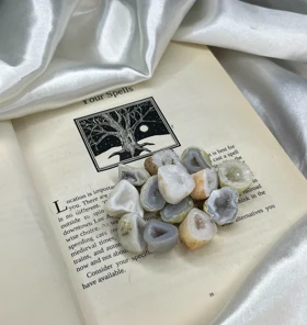 ژیود کوارتز نقلی