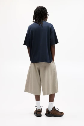 تیشرت مردانه pull-and-bear