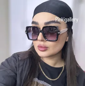 marcjacobs مربعی