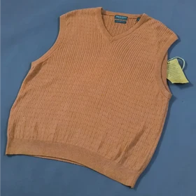 Size XL-XXL ژیله بافت اورجینال ( آکبند ) برند معتبر LYLE & SCOTT اسکاتلند