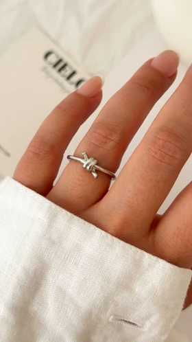 انگشتر ظریف گره استیل