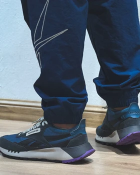 کتانی Reebok