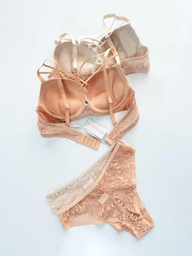 ست شورت و سوتین فنر دار هارنس دار گیپور