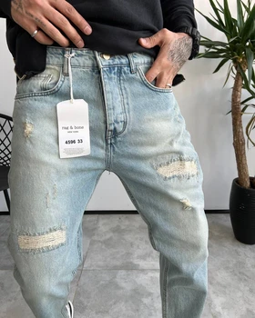 شلوار مام فیت آبی یخی کثیفشور زاپ‌دار RAG&BONE