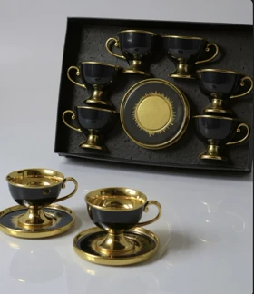 ست قهوه خوری شش نفره در دو رنگ