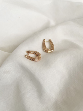 گوشواره طرح اسپرت