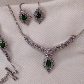 سرویس کامل برند شین مدل «قطره باران سبز» | تراش اشک با گارانتی 1 ساله