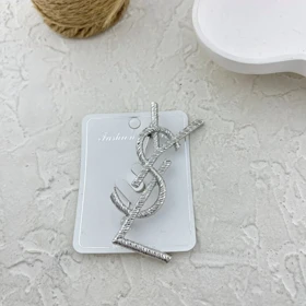 گل سینه طرح وای اس ال (YSL) شیک و خاص