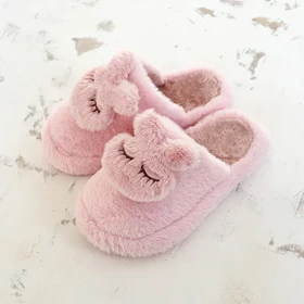 اسلیپر حوله‌ای زنانه مدل خرگوش پشمی