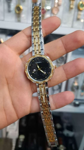 ساعت مچی زنانه چنل Chanel موتور کوارتز باکیفیت و طراحی زیبا
