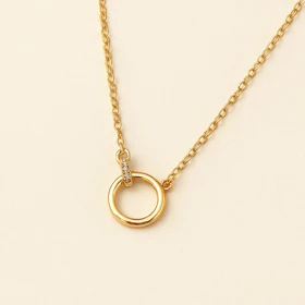 گردنبند ژوپینگ طلایی طرح حلقه با نگین – مدل مینیمال و شیک