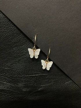 گوشواره پروانه ای B12