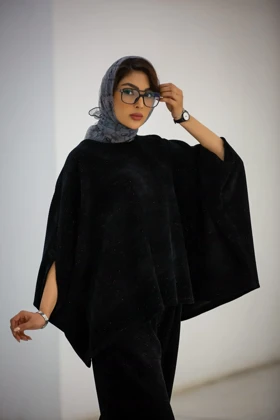 پانچ جلو بسته آستین دکمه (مشکی)