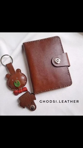 کیف عروسکی چرم