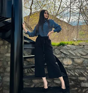 شومیز ساتن خالدار سرمه ای سری Chic