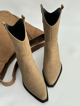 پاشنه گلدوزی شوگو 4244