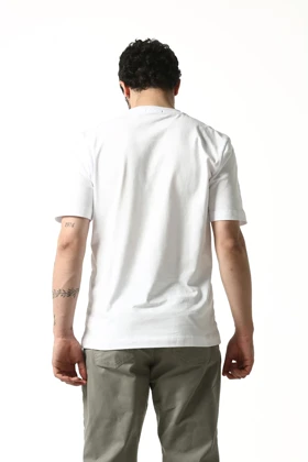 تیشرت آستین کوتاه گلدوزی مردانه