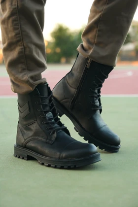 بوت و نیم بوت مردانه ریکان riccon