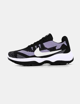 کفش ورزشی زنانه Nike