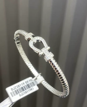 بنگل امگا ماری