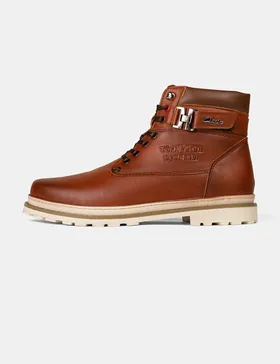 نیم بوت مردانه Clarks