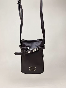 کیف زنانه پاسپورتی میو میو رو سگک MIU MIU کد 1651 (مشکی)