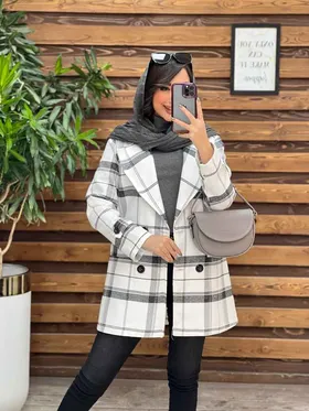 پالتو چهارخونه چهار دکمه