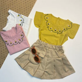 ست شومیز گل‌دار و شلوارک