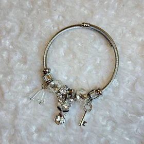 دستبند پاندورا سفید طرح گربه