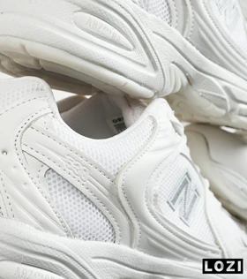 کفش کتانی مردانه و زنانه سفید NEW BALANCE 530