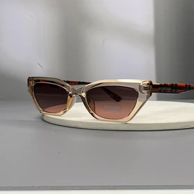 عینک آفتابی زنانه بربری با فریم کائوچو و لنز پلی‌کربنات UV400 Burberry Women