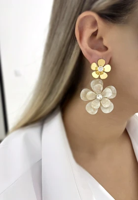 گوشواره گل سفید رزینی زنانه 885