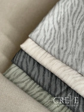 شال نخی دور ریش زبرا