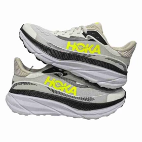 کتانی هوکا وان باندی کرمی hoka one bondi