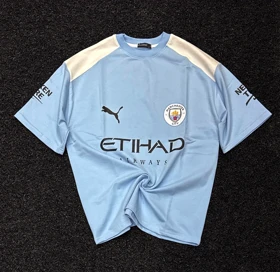 کیت باشگاهی منچستر سیتی پارچه ماکان گرم بالا در دو رنگ آبی و سفید