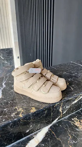 کتانی نایک ایرفورس ساق‌دار کرم بیلی آیلیش sNike Air Force 1 High Billie Eilish sneakers