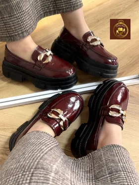 کالج زنانه لژدار ورنی و چرم